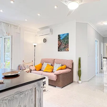Immaculate 2-bed In