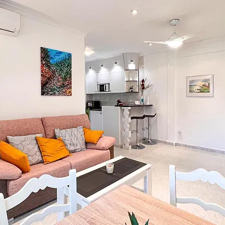 Immaculate 2-bed In Apartment Denia
