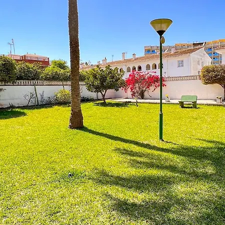 Immaculate 2-bed In Apartment